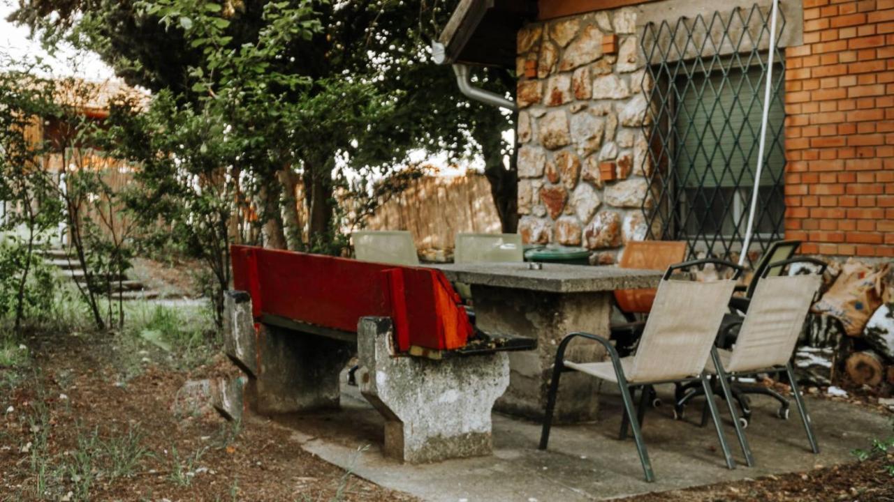 Lodging Vidmar Sremski Karlovci Exteriör bild